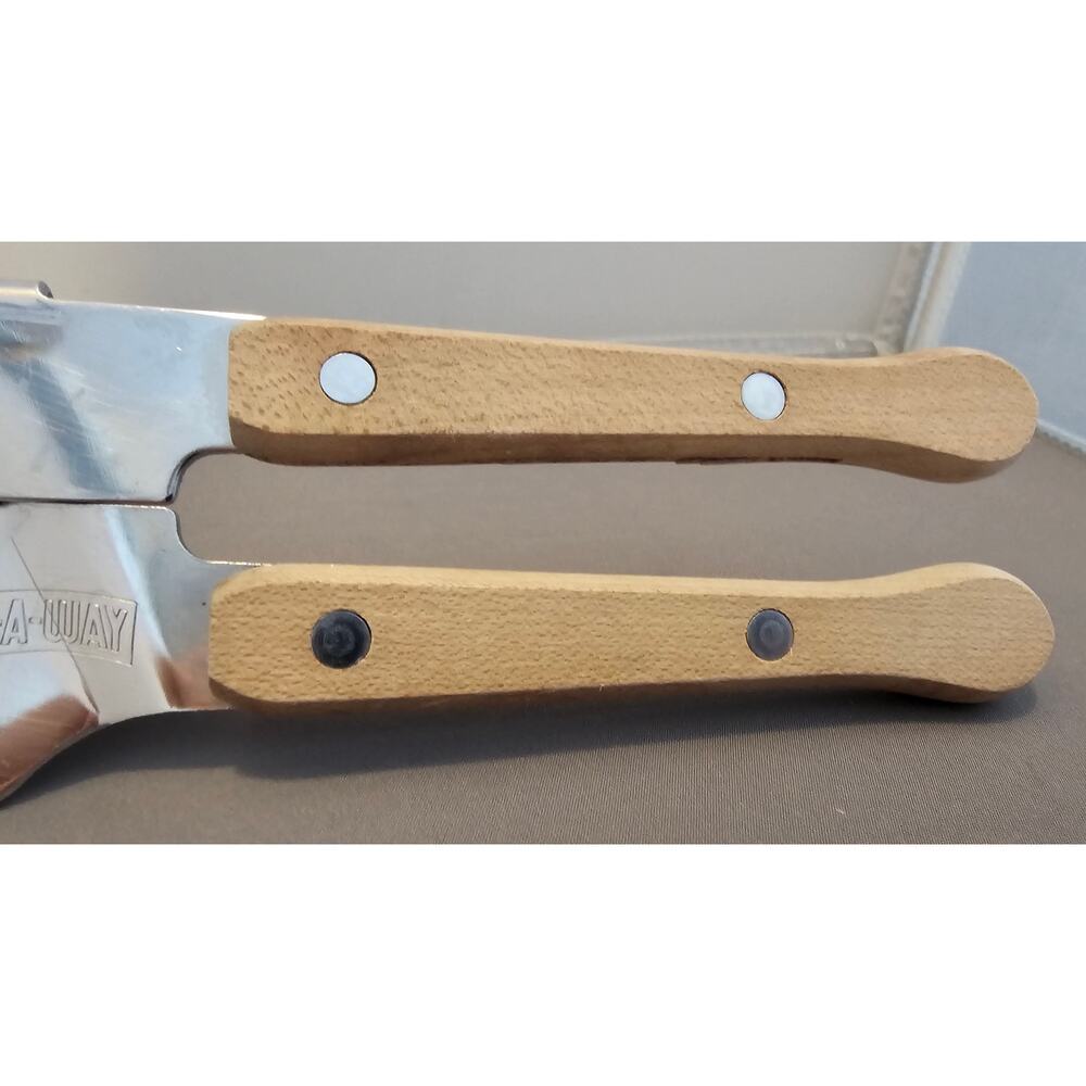 Vintage Swing-A-Way No. 9 Can Opener Bottle Wood Grips Manual 7-1/2” USA Away - Picture 3 of 10